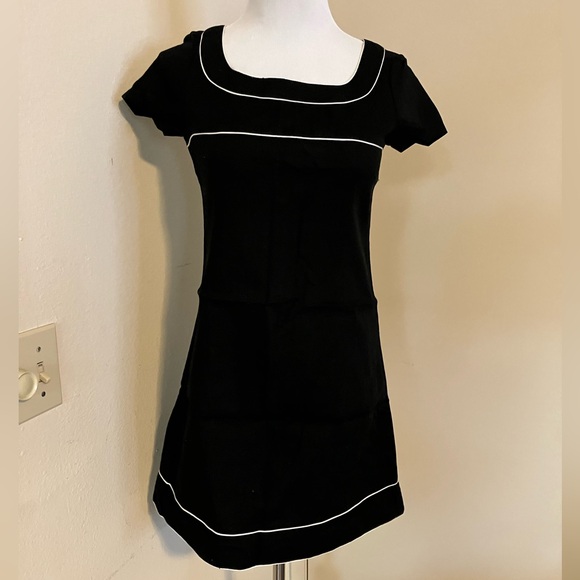 Japanese Jayro White Women's Cap Sleeve Above The Knee A-Line Dress- Black - Picture 1 of 9